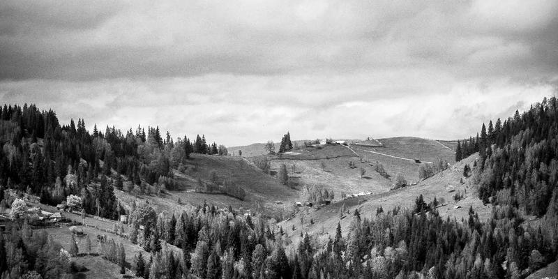 基于PWZB YJM低代码平台：如何快速定制绿色商品供应商管理模块，赋能贸易平台自然生活转型